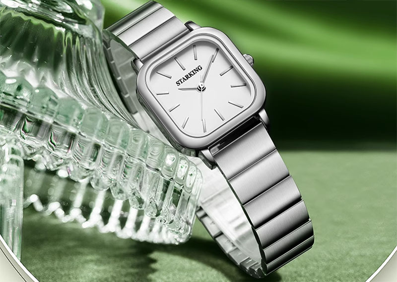 Đồng hồ Starking