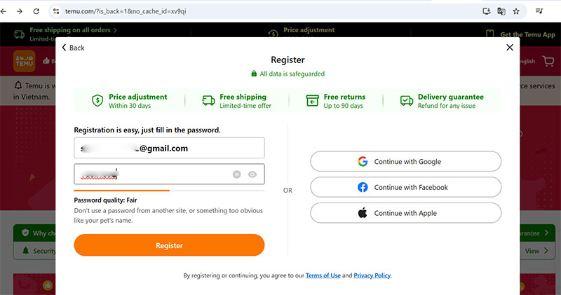 Nhập email mật khẩu đăng ký sau đó bấm Register
