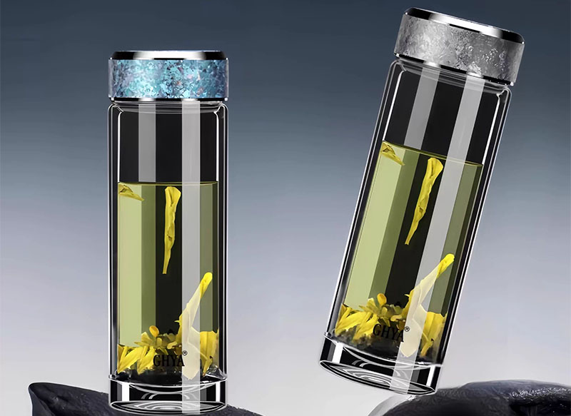 Bình nước thủy tinh