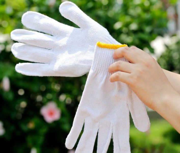 Găng tay cao su làm vườn