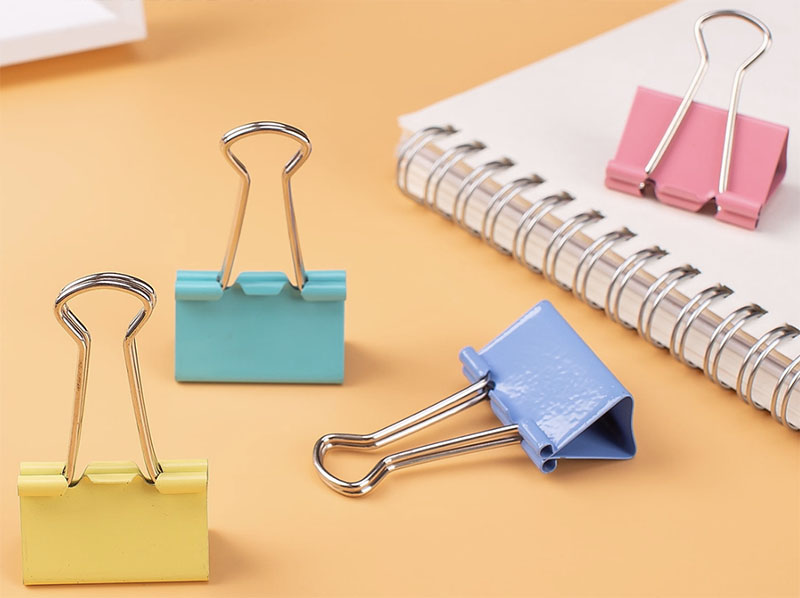 Ghim giấy hình bướm