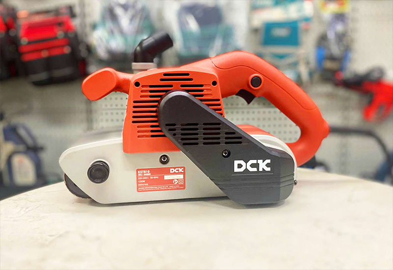 Kinh nghiệm chọn mua máy chà nhám Trung Quốc chất lượng cực phù hợp - Hàng về