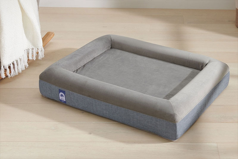 Nệm bông gòn hoặc memory foam